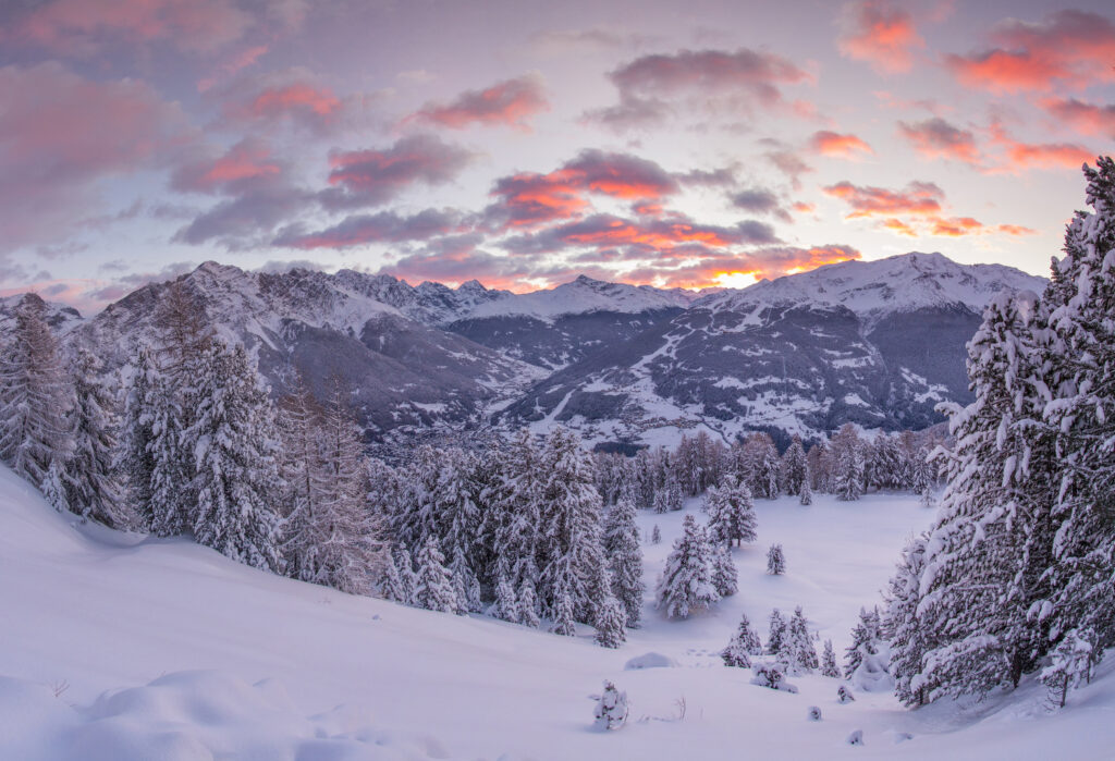 Paesaggio Bormio Oga neve alba © Giacomo Meneghello